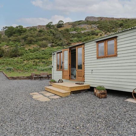 Tan Y Castell Shepherds Hut Llangollen Εξωτερικό φωτογραφία